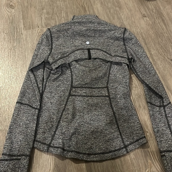 Lululemon Heathered Black Define Jacket! - Picture 4 of 5